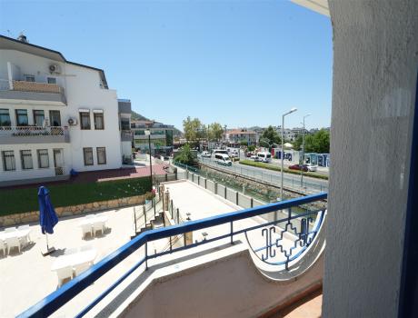 Çift Kişilik Oda - Çift Kişilik Oda